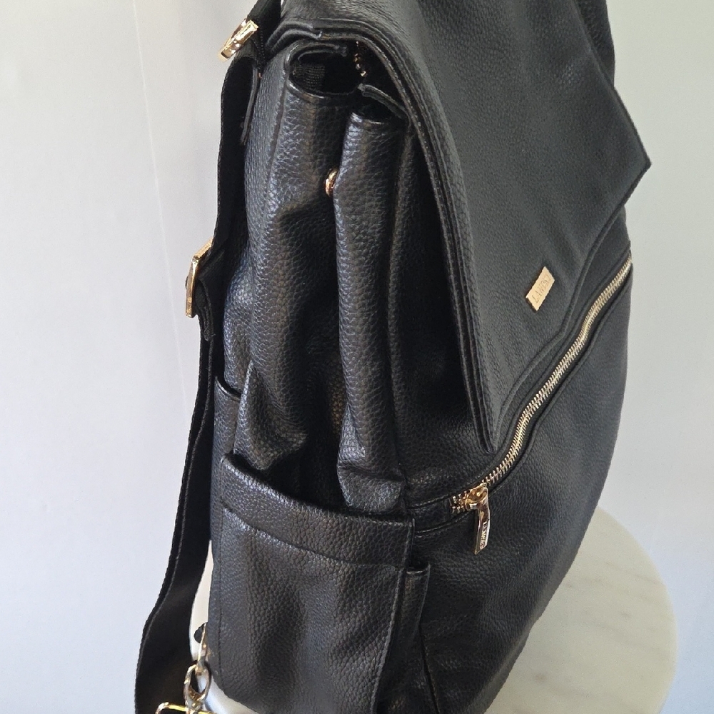 Landici Black Faux Pebbled Leather Backpack - Picture 5 of 9
